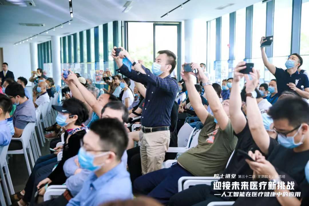 2025拍照手机排行榜（手机拍照排行榜2025）